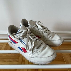 Reebok Classic Sneakers Size 8